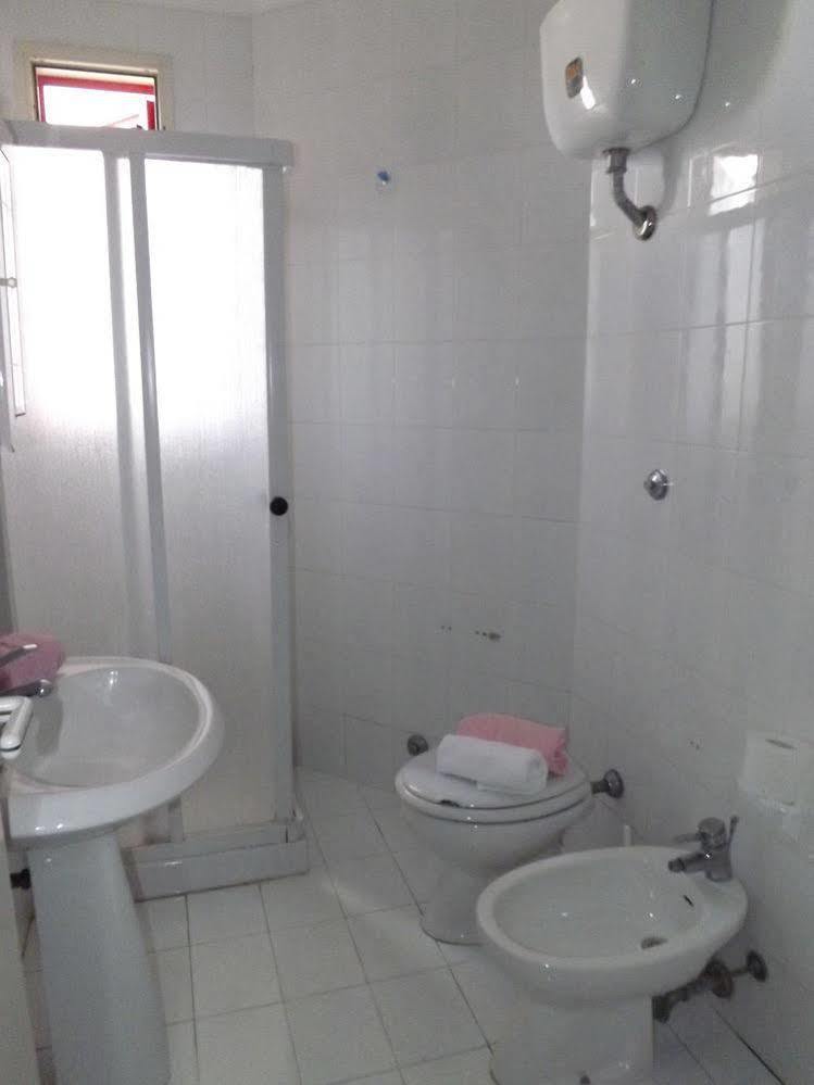 Baia Di Carlino Tourist Apartment *