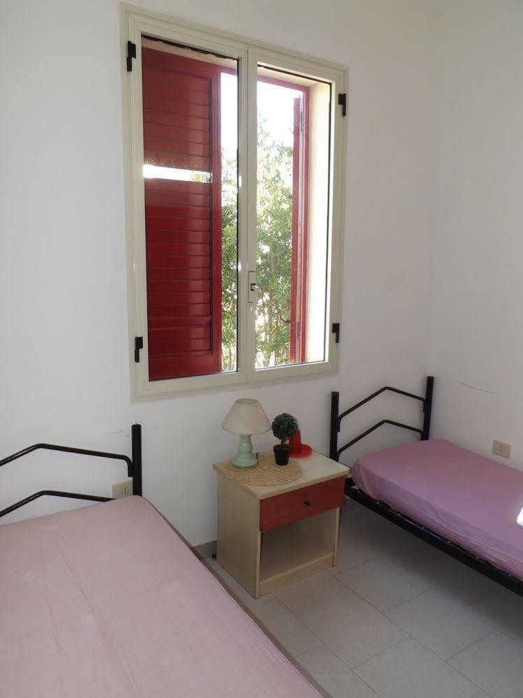 Baia Di Carlino Tourist Apartment *