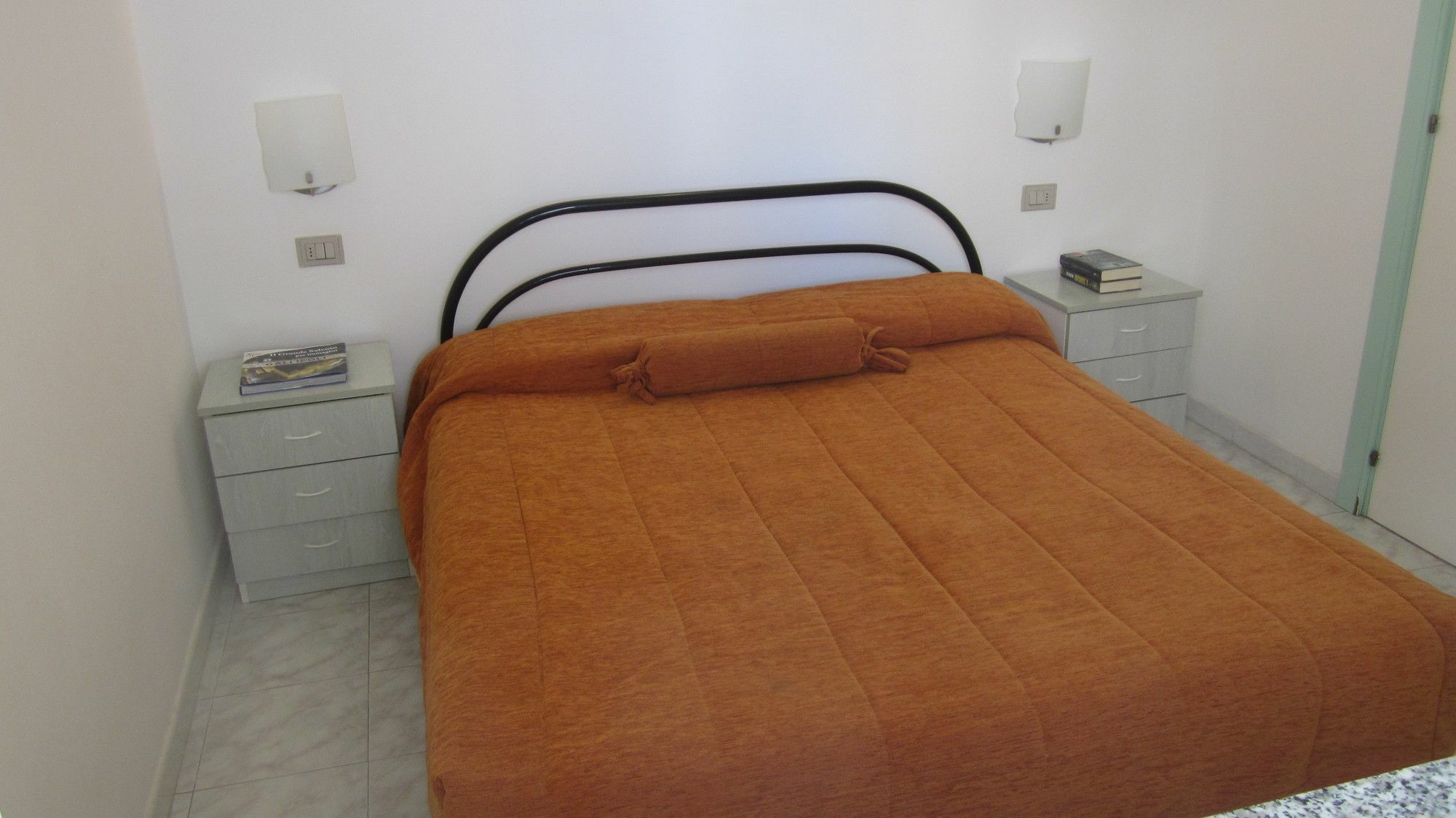 Baia Di Carlino Tourist Apartment